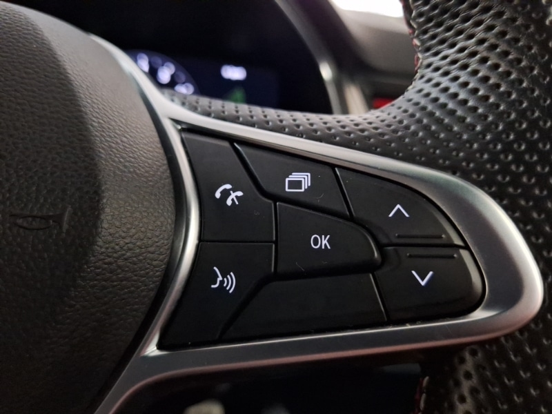 Used Renault Captur 2022 for sale - 77947456: Photo 19