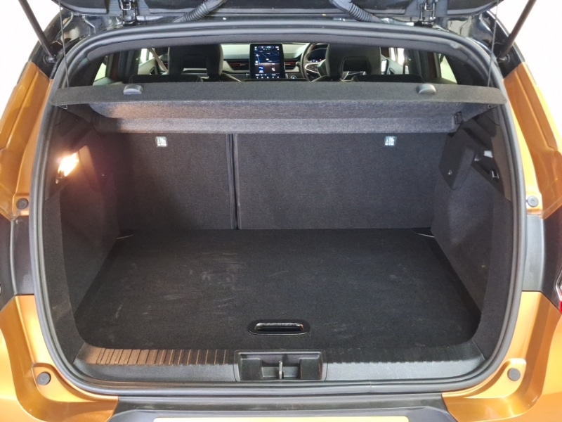 Used Renault Captur 2022 for sale - 77947456: Photo 8