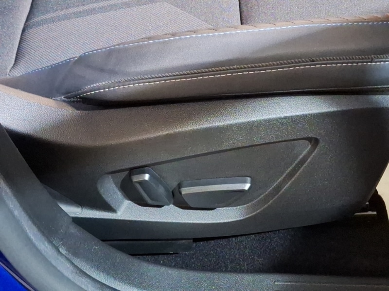 Used Renault Captur 2024 for sale - 76699789: Photo 12