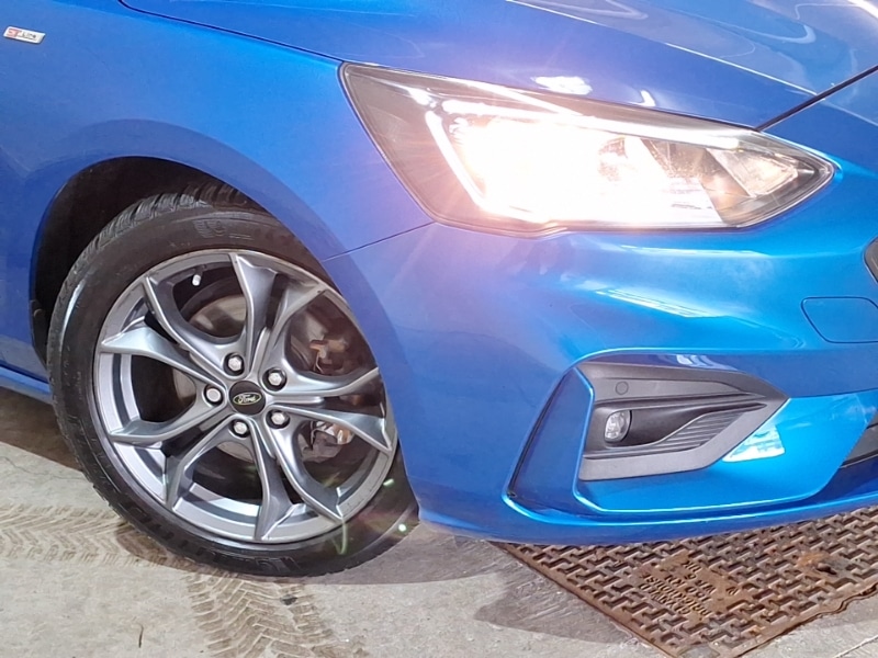 Used Ford Focus 2019 for sale - 77678505: Photo 9