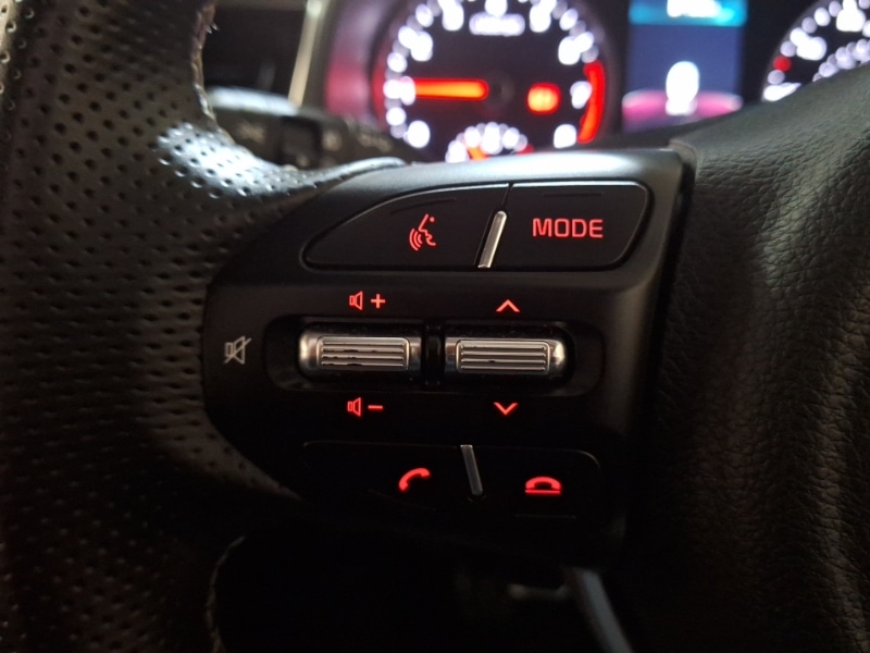 Used Kia Stonic 2023 for sale - 77518065: Photo 18