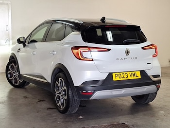 Used Renault Captur 2023 for sale - 79235319: Photo