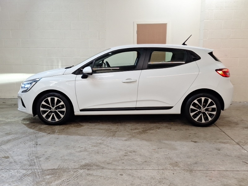 Used Renault Clio 2022 for sale - 77644265: Photo 4