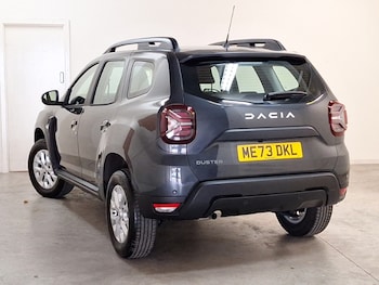 Used Dacia Duster 2024 for sale - 77847392: Photo