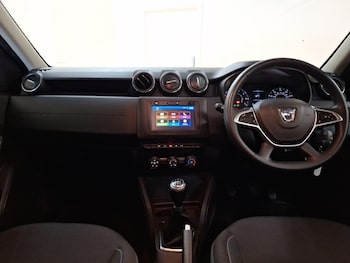 Used Dacia Duster 2021 for sale - 79048455: Photo