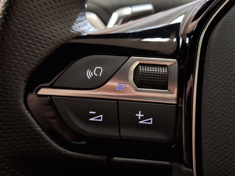 Used Peugeot 3008 2022 for sale - 76696047: Photo 18