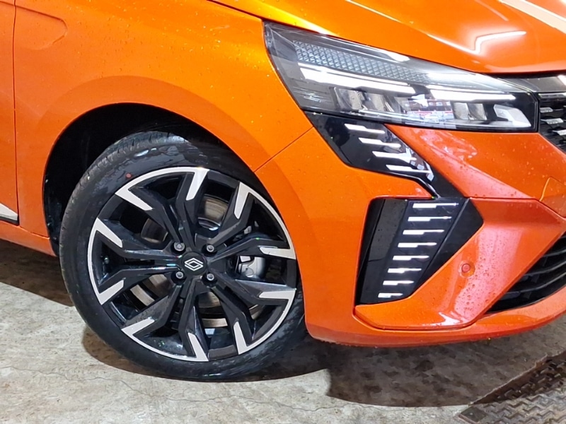 Used Renault Clio 2025 for sale - 77183658: Photo 9