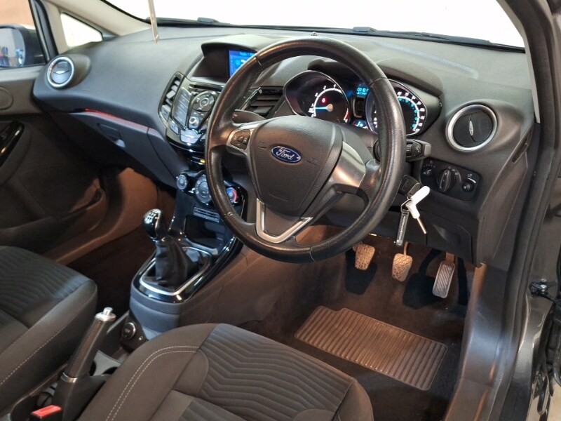 Used Ford Fiesta 2016 for sale - 76639296: Photo 11