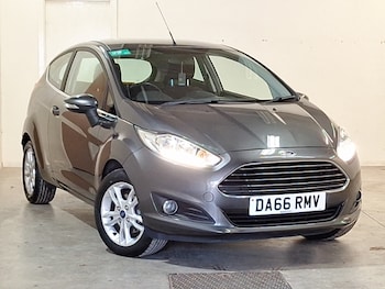2016 - 1.25 82 Zetec 3dr