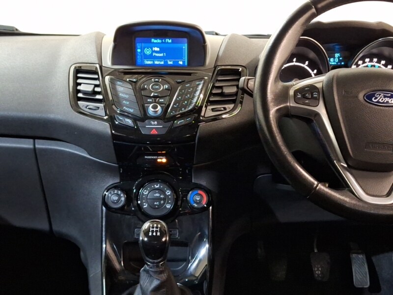 Used Ford Fiesta 2016 for sale - 76639296: Photo 7