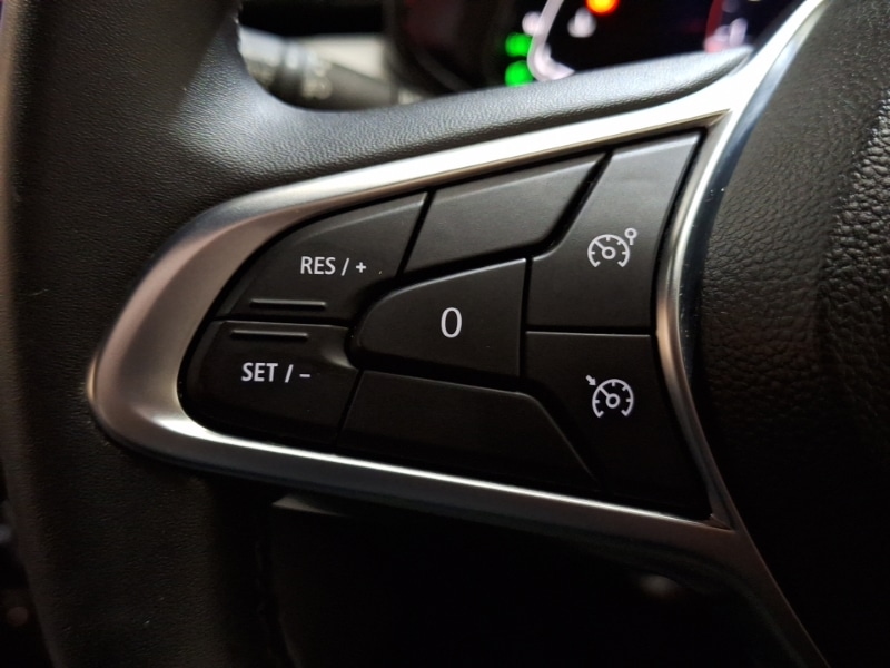 Used Renault Clio 2022 for sale - 76498174: Photo 18