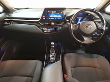 Used Toyota C-HR 2018 for sale - 79641985: Photo
