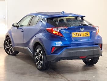 Used Toyota C-HR 2018 for sale - 79641985: Photo