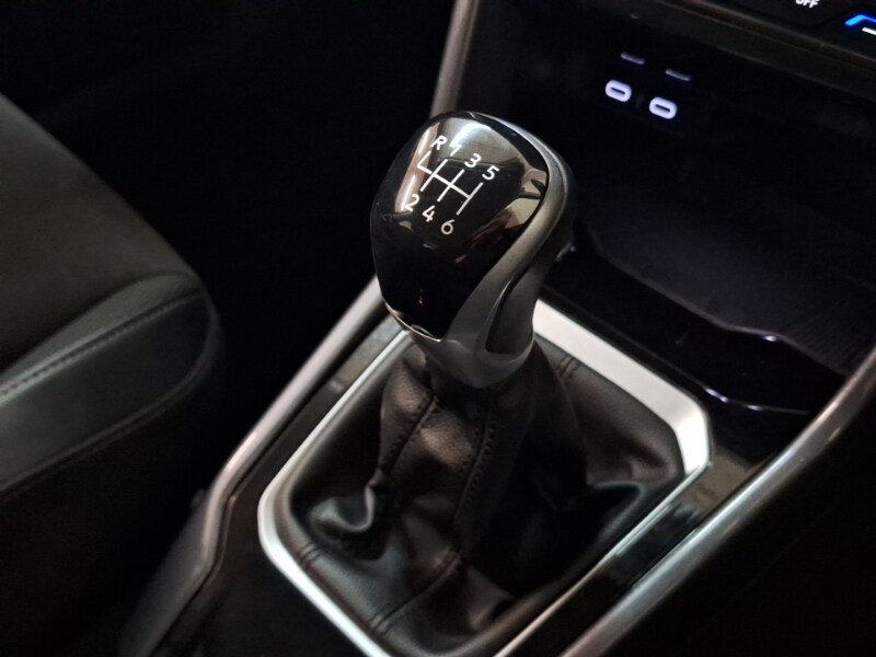 Used Volkswagen T-Roc 2023 for sale - 77908281: Photo 17