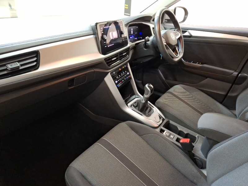 Used Volkswagen T-Roc 2024 for sale - 77518069: Photo 5