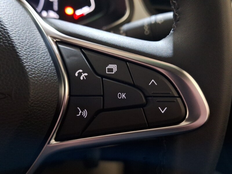 Used Renault Captur 2023 for sale - 77596914: Photo 19