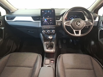 Used Renault Captur 2020 for sale - 77623013: Photo