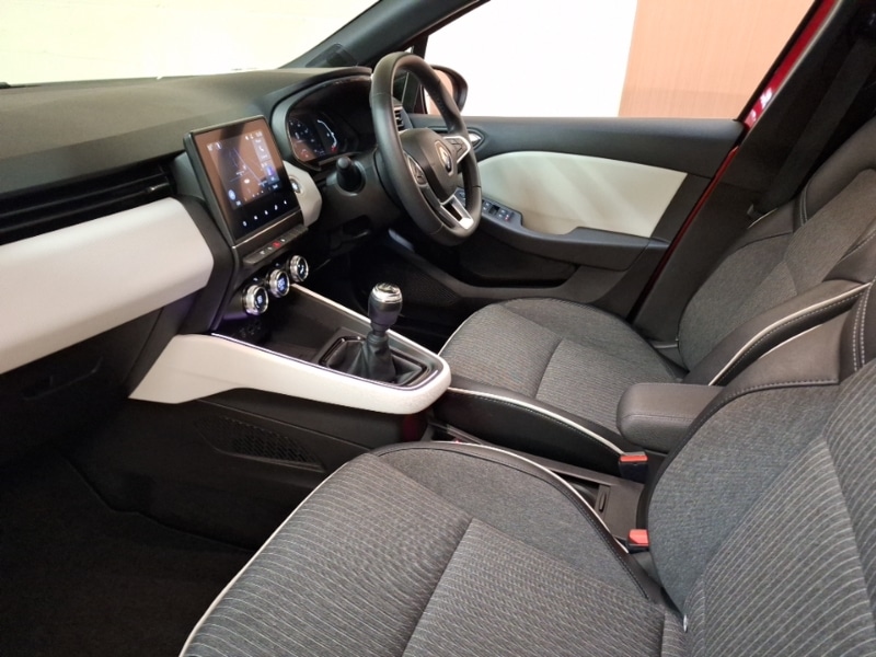 Used Renault Clio 2022 for sale - 77891879: Photo 5