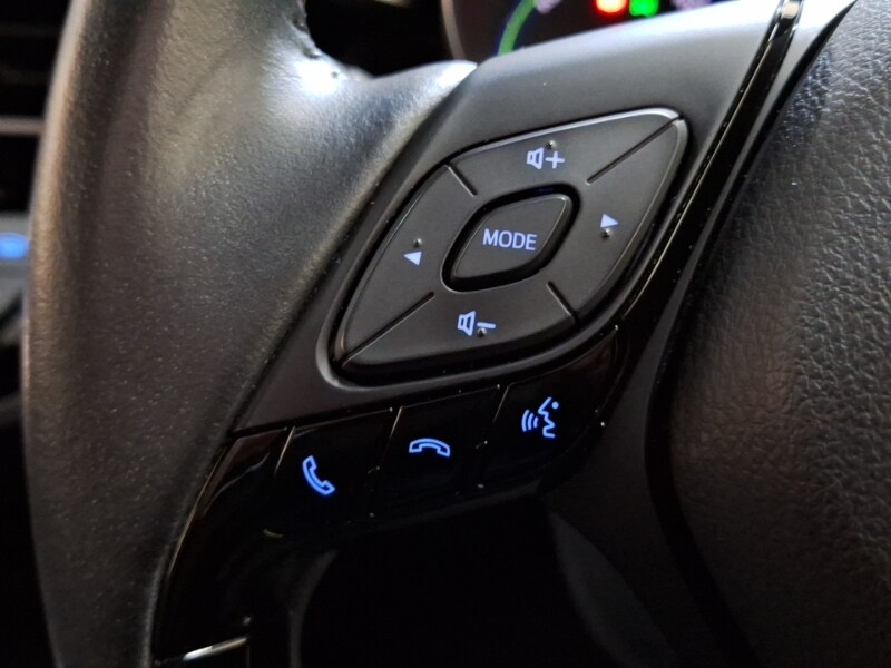 Used Toyota C-HR 2022 for sale - 76343530: Photo 18