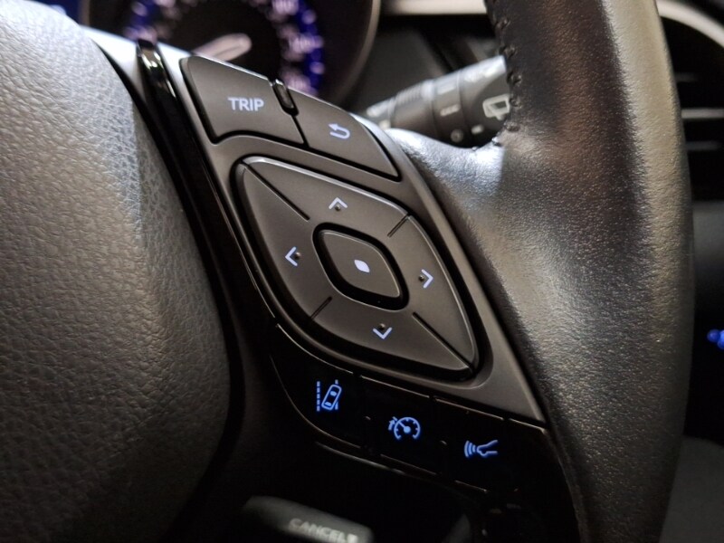 Used Toyota C-HR 2022 for sale - 76343530: Photo 19