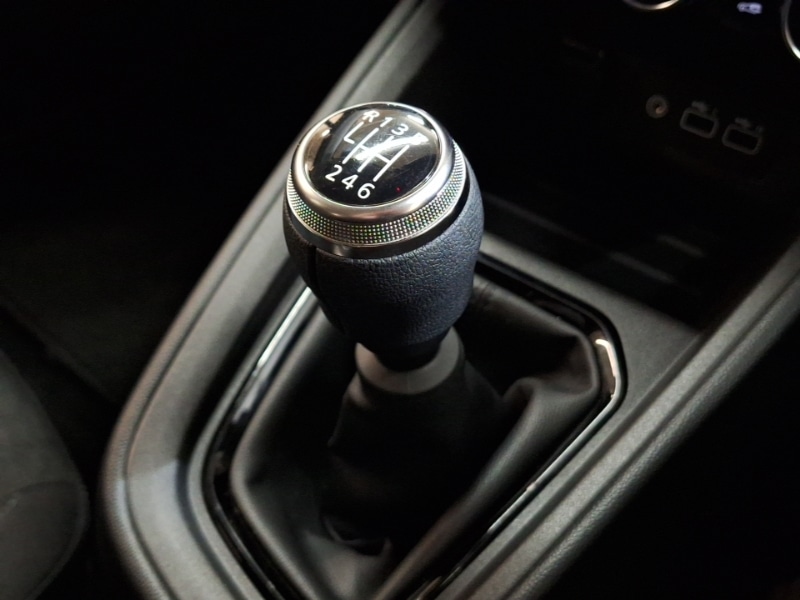 Used Renault Clio 2023 for sale - 76879865: Photo 17