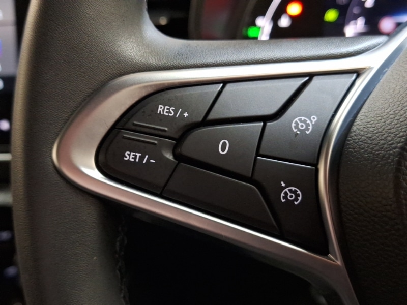 Used Renault Clio 2023 for sale - 76879865: Photo 18