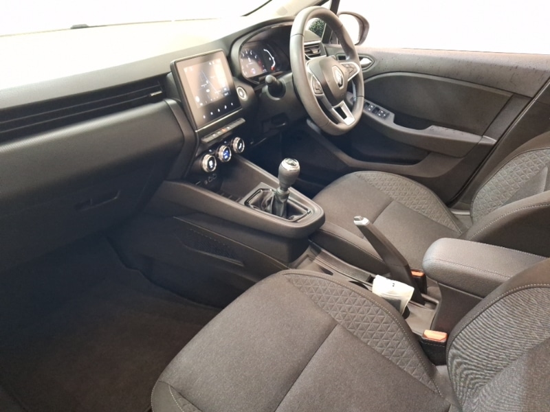 Used Renault Clio 2023 for sale - 76879865: Photo 5