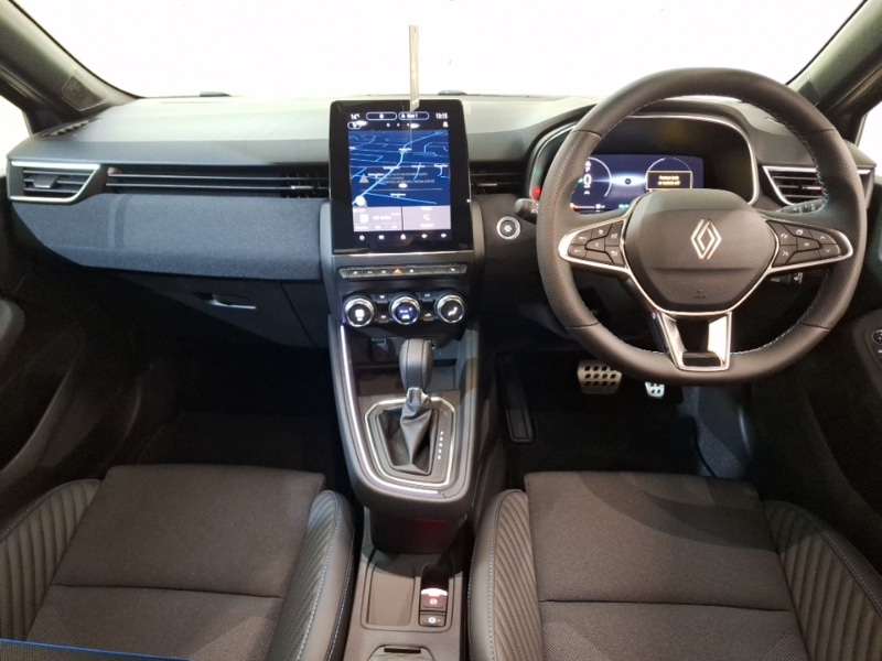 Used Renault Clio 2025 for sale - 76853997: Photo 2