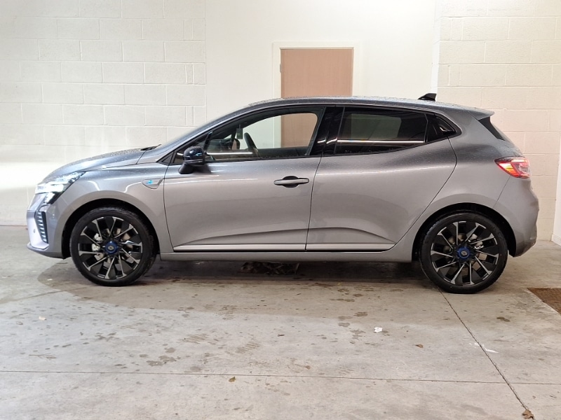 Used Renault Clio 2025 for sale - 76853997: Photo 4