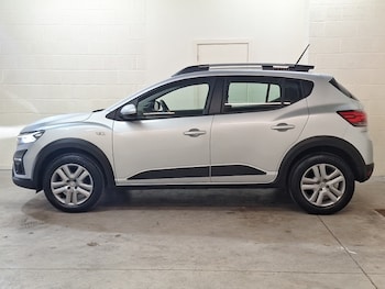 Used Dacia Sandero Stepway 2022 for sale - 76121014: Photo