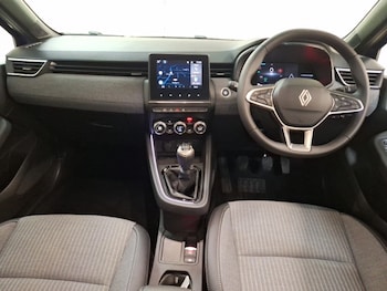 Used Renault Clio 2025 for sale - 79139080: Photo