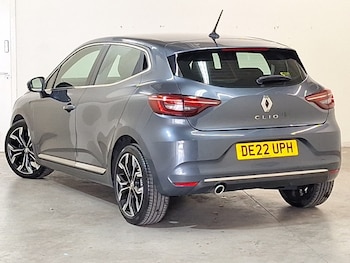 Used Renault Clio 2022 for sale - 75558094: Photo