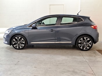 Used Renault Clio 2022 for sale - 75558094: Photo