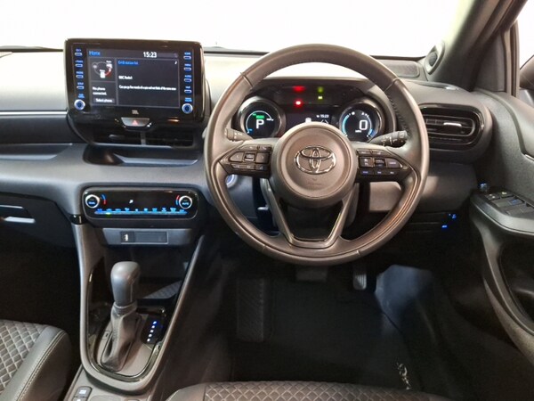Used Toyota Yaris 2022 for sale - 76108304: Photo 10