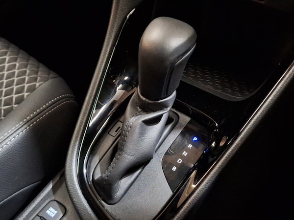 Used Toyota Yaris 2022 for sale - 76108304: Photo 17