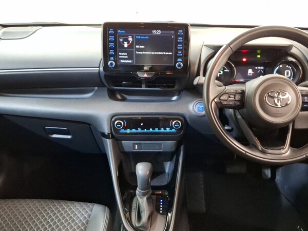 Used Toyota Yaris 2022 for sale - 76108304: Photo 7