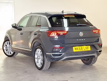 Used Volkswagen T-Roc 2018 for sale - 78580525: Photo