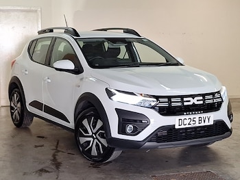 Used Dacia Sandero Stepway 2025 for sale - 79510679: Photo