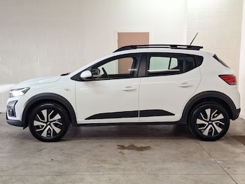 Used Dacia Sandero Stepway 2025 for sale - 79510679: Photo