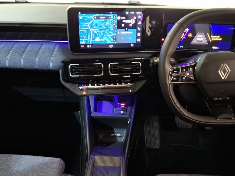 Used Renault 5 2025 for sale - 76639282: Photo 7