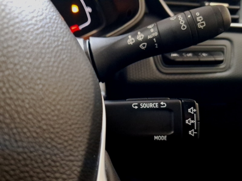 Used Renault Clio 2022 for sale - 76575698: Photo 16