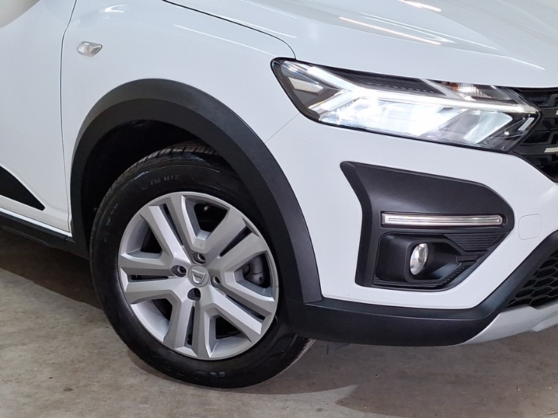 Used Dacia Sandero Stepway 2022 for sale - 76335619: Photo 9