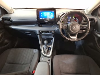 Used Mazda Mazda2 HYBRID 2024 for sale - 76506752: Photo