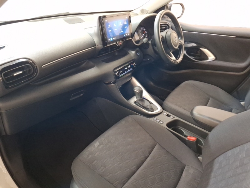 Used Mazda Mazda2 HYBRID 2024 for sale - 76506752: Photo 5