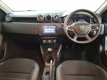Used Dacia Duster 2018 for sale - 78647604: Photo