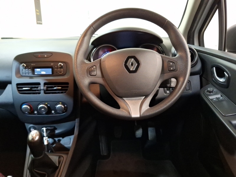 Used Renault Clio 2016 for sale - 76958915: Photo 10