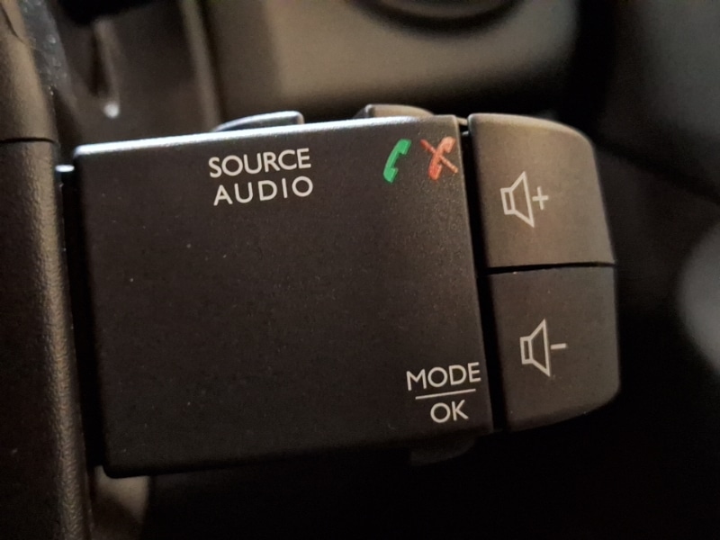 Used Renault Clio 2016 for sale - 76958915: Photo 19