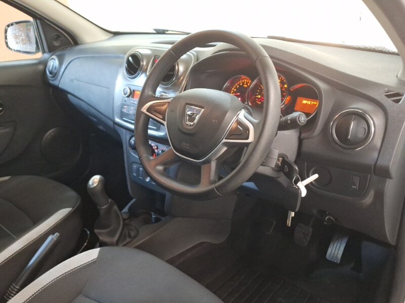 Used Dacia Sandero Stepway 2016 for sale - 77536778: Photo 11