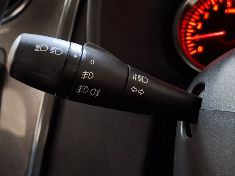 Used Dacia Sandero Stepway 2016 for sale - 77536778: Photo 17