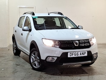 Used Dacia Sandero Stepway 2016 for sale - 77536778: Photo